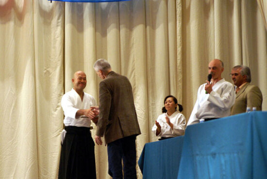 Награждение почетным дипломом