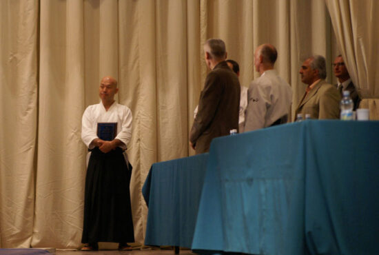 Награждение почетным дипломом